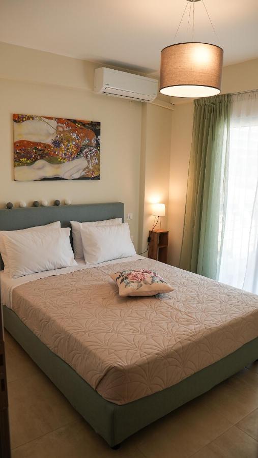 Oasis - Chic & Minimal Apt Apartamento Agios Nikolaos Exterior foto