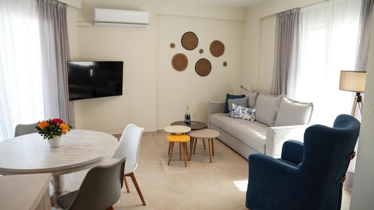 Oasis - Chic & Minimal Apt Apartamento Agios Nikolaos Exterior foto